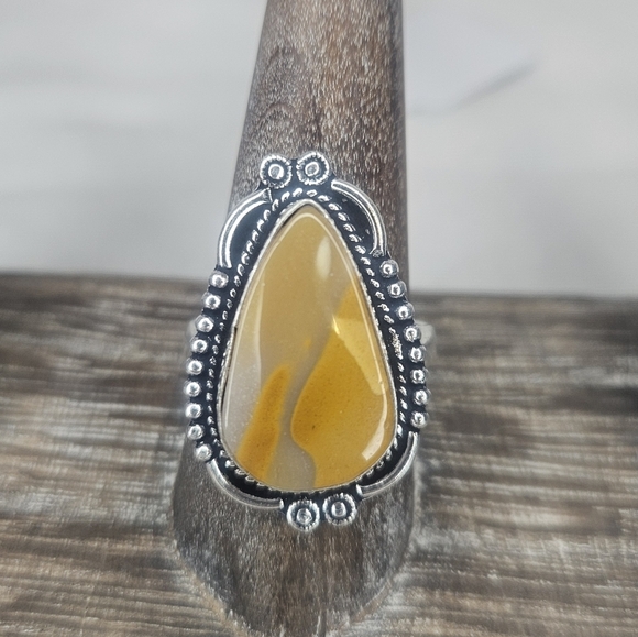 Vintage Yellow Agate / Mookaite Sterling Silver Southwestern Ring Sz 10.5 EUC